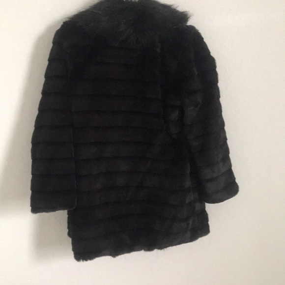 Coat, never been used - Picture 4 of 4